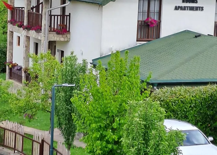 Rooms And Apartmants Mirovic